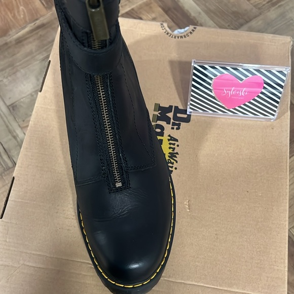 🖤DR MARTENS TAMELA BLACK WYOMING BOOTS NWT 🖤 - Picture 13 of 15